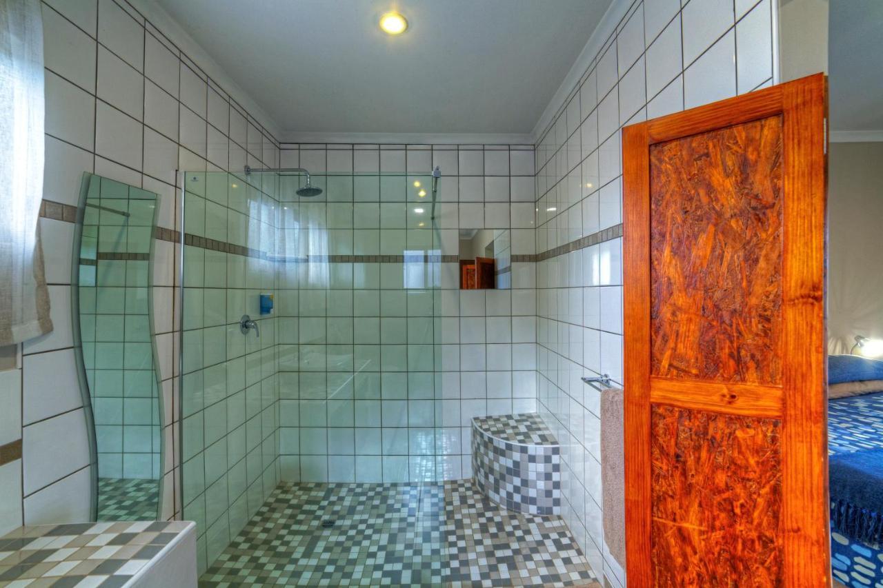 Khoi-Khoi Guesthouse Otavi Екстериор снимка