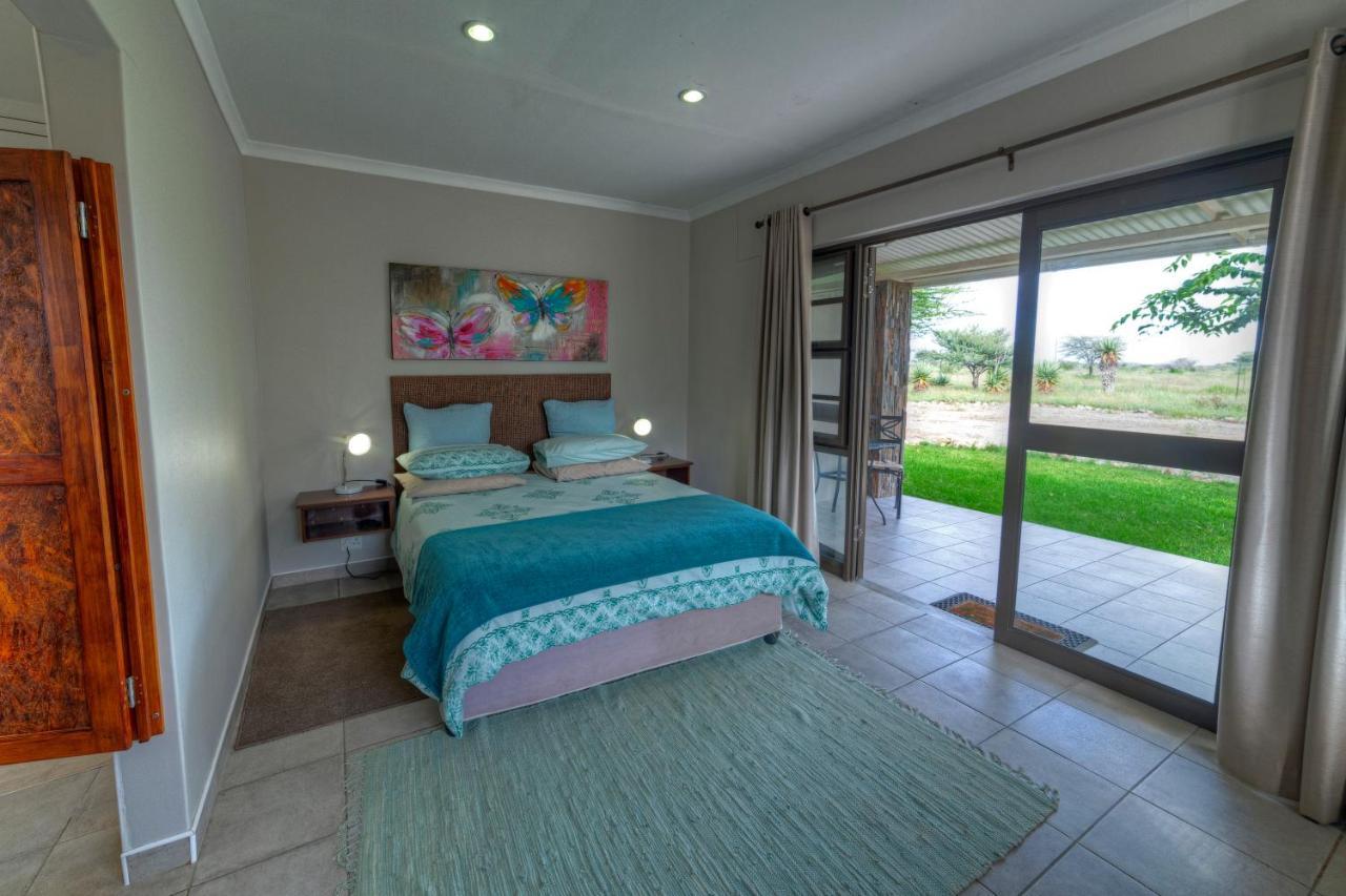 Khoi-Khoi Guesthouse Otavi Екстериор снимка